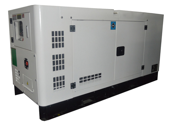 عزل فئة H 24KW 30KVA مولدات الديزل الصامتة بثلاث مراحل مع محرك FPT في إيطاليا