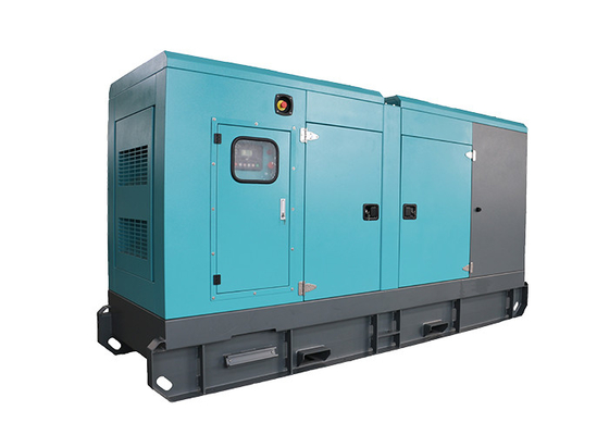 مولدات الديزل الصامتة ثلاثية المراحل 200KVA للاستخدام المنزلي تعمل بواسطة Cummins
