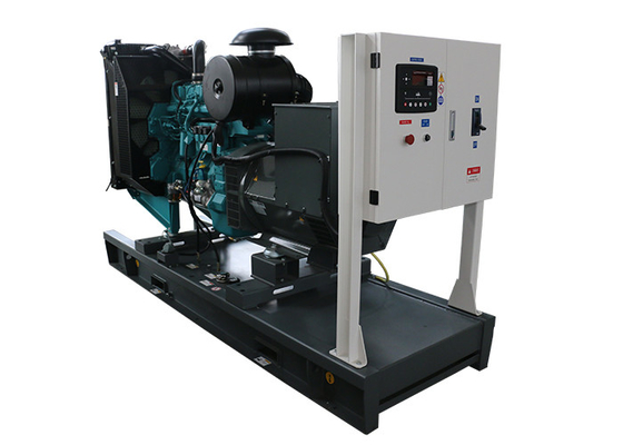 مبردة 160KW المياه لتوليد الطاقة بيركنز مجموعة مولدات الديزل 200KVA