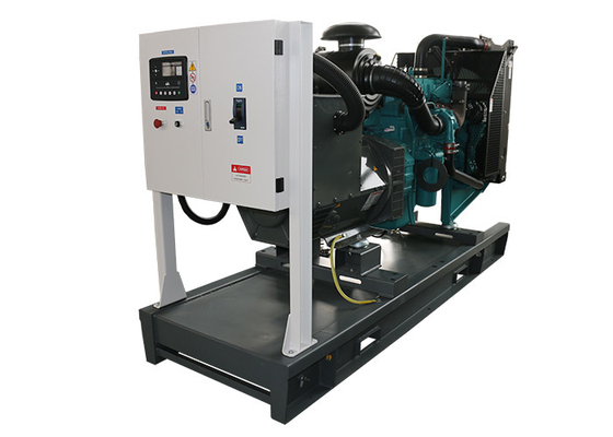 مبردة 160KW المياه لتوليد الطاقة بيركنز مجموعة مولدات الديزل 200KVA