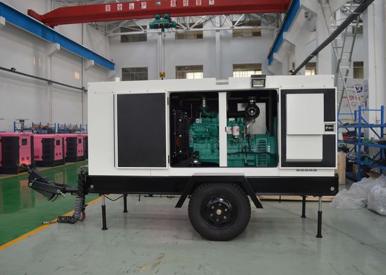 مولد كهربائي ثقيل FPT بإزاحة 6.7 لتر بنطاق طاقة 35-450KVA ووقت تشغيل 8 ساعات للاستخدام الصناعي