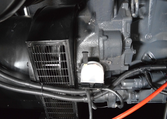 إيطاليا العلامة التجارية FPT معدات الطوارئ 30-330kw مجموعة مولدات الديزل الكهربائية غير نافذ للمطر في المخزون