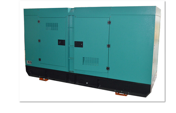 المياه المبردة 125Kva 100KW مجموعة الطاقة الصامتة مولد ماليزيا مع محرك FPT